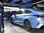 2024 Chery Fengyun A8 xe điện lai sẵn sàng bán với tốc độ tối đa 185km / h