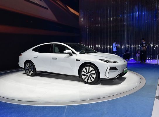 2024 Xe năng lượng mới 7 chỗ ngồi Xe điện tinh khiết Geely Galaxy E8 New Ev Xe điện
