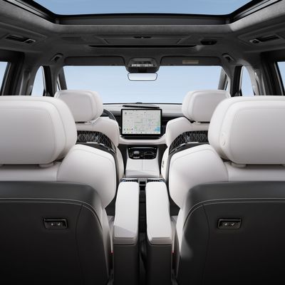 Zeekr 009 Pure Electric Luxury MPV xác định lại kỳ vọng của bạn về MPVS pin 140kwh 822km CLTC Range 0-100km/h trong 4,5s