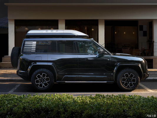 Pre SALE 2024 Beijing Auto Show BYD Yangwang U8 2024 Xe xa xỉ ngoài đường 1197hp 4Motor 4wd xe điện Byd U8 Hybrid