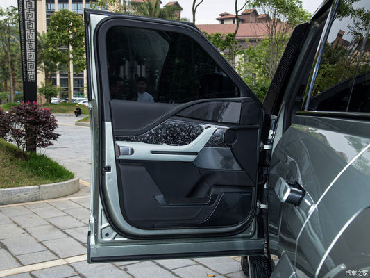 Pre SALE 2024 Beijing Auto Show BYD Yangwang U8 2024 Xe xa xỉ ngoài đường 1197hp 4Motor 4wd xe điện Byd U8 Hybrid