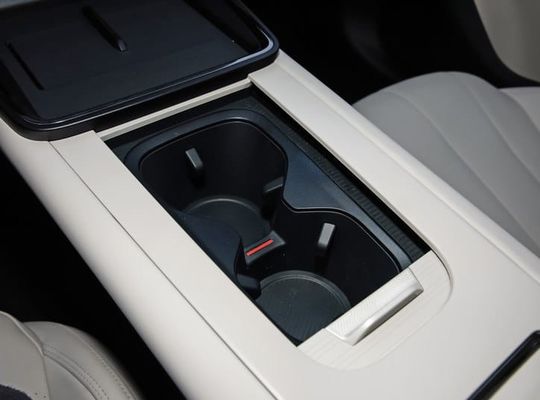 Hôm nay mới nhất ra mắt LYNK & CO 07 EM-P 126km tầm xa pro PHEV động cơ điện 160 kW & 350N.m mô-men xoắn xe năng lượng mới