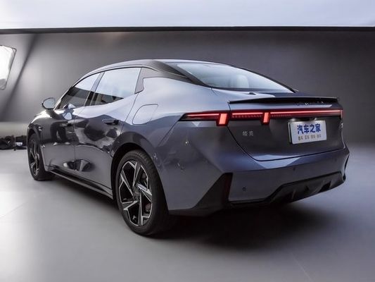 Hôm nay mới nhất ra mắt LYNK & CO 07 EM-P 126km tầm xa pro PHEV động cơ điện 160 kW & 350N.m mô-men xoắn xe năng lượng mới