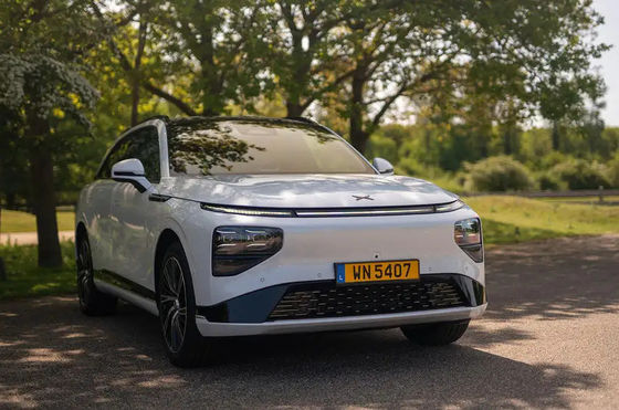 SUV điện cao cấp mới - Xpeng G9 2024 570km pro với 230 động cơ 430N.m Mô-men xoắn 6.4sec 0-100km/h gia tốc