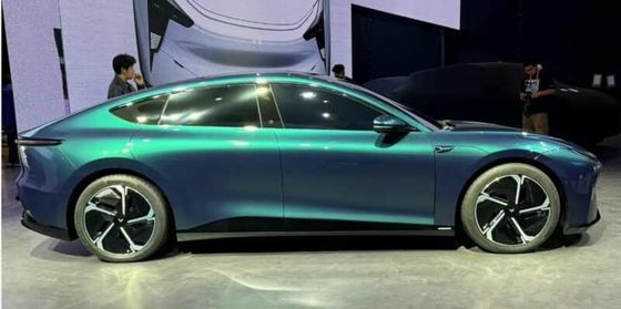 Tiền bán hàng Geely& Baidu Joint Brand Jiyue07 xe điện thuần túy với động cơ 200kw/271P.s 2WD hệ thống truyền động 4 cửa/5 chỗ ngồi