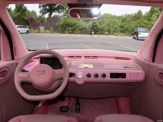 Trước bán Micro-ev FAW Bestune Pony Hatch phạm vi 120km Với động cơ 20kw / 27P.s Điện 3 cửa / 4 chỗ thiết kế an toàn