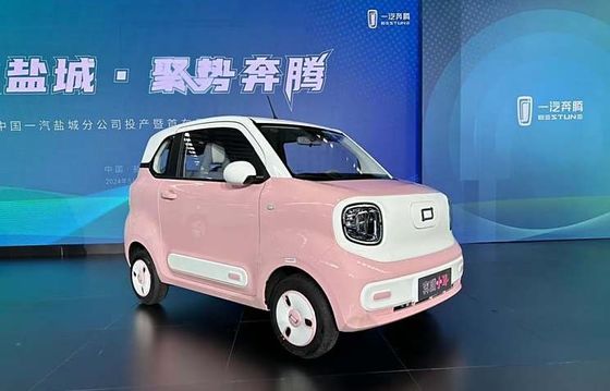Trước bán Micro-ev FAW Bestune Pony Hatch phạm vi 120km Với động cơ 20kw / 27P.s Điện 3 cửa / 4 chỗ thiết kế an toàn