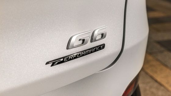 Xpeng G6 RWD Long Range Electric Vehicle SUV EV Electric Car với động cơ sức mạnh 210kw RWD lái xe & Range 490km