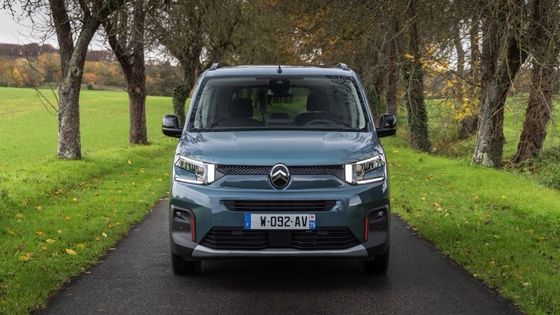 NEW CITROEN e-Berlingo Xe điện mới 339km Range pin 52kwh với 100kw ((136P.s) Điện lực & 132km / h tốc độ tối đa