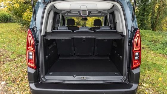 NEW CITROEN e-Berlingo Xe điện mới 339km Range pin 52kwh với 100kw ((136P.s) Điện lực & 132km / h tốc độ tối đa