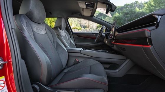 Volkswagen ID 7 Tourer GTX New Engery Vehicle Với pin 91kwh 250kw (340P.s) Điện lực 6.0sec Tốc độ gia tốc 0-100km/h