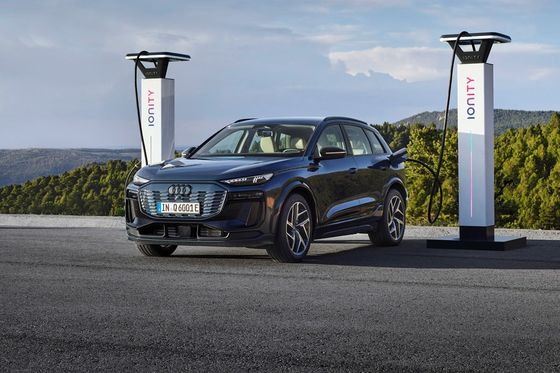 Dài tuyên bố phạm vi với siêu nhanh 270kw sạc & thiết bị hào phóng tại Audi Q6e-tron xe điện thuần túy 285kw sức mạnh