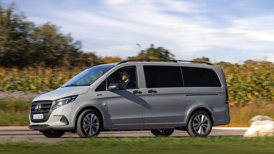 9 chỗ ngồi EV Mercedes-Benz EVito Tourer Long Với một động cơ điện 201bhp Và pin sử dụng 90kWh
