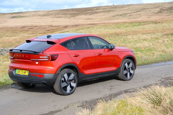 Tất cả các EV Volvo EC40 Ultimate Twin Motor với WLTP 326Miles 4,7sec gia tốc 0-62mph 408hp động cơ mã lực