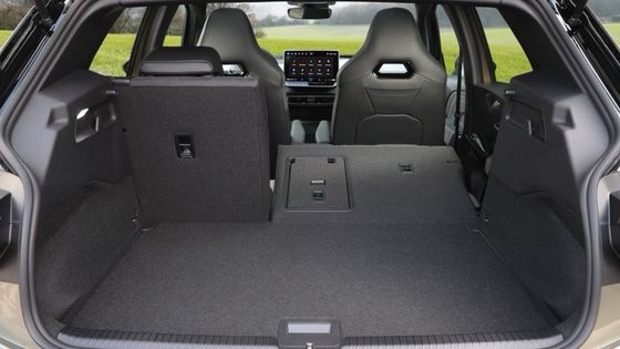 Chiếc xe điện cổ điển và mới nhất Volkswagen ID 3 PRO WLTP 434km RANGE 150kw ((204P.s) Sức mạnh động cơ7.6sec Tăng tốc 0-100km/h