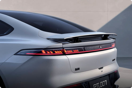 2024 mạnh mẽ Dongfeng Eπ 007 200Pro EREV 200km CLTC 160kw động cơ sức mạnh 310N.m Mô-men xoắn với 7,2s 0-100km / h gia tốc