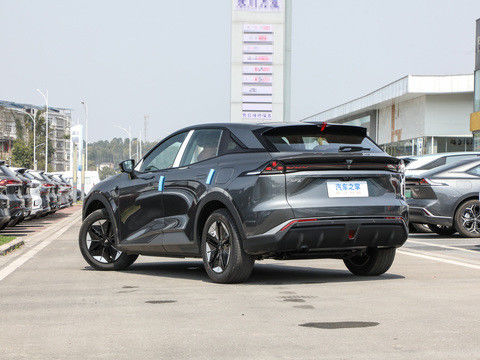 Hệ thống mới nhất của HUAWEI DEEPAL S07 2024 EREV với 121km CLTC0.5h Thời gian sạc nhanh 175kW Lượng tối đa 320N.m Mô-men xoắn