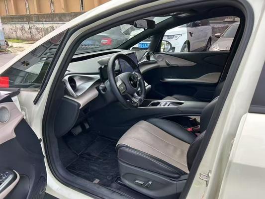 Chiếc xe sử dụng năng lượng mới / BYD, Volkswagen, Great Wall, Geely, Li Auto, Xiaomi, v.v. 2-5 hoặc 6-10 tuổi với Báo cáo kiểm tra của bên thứ ba.