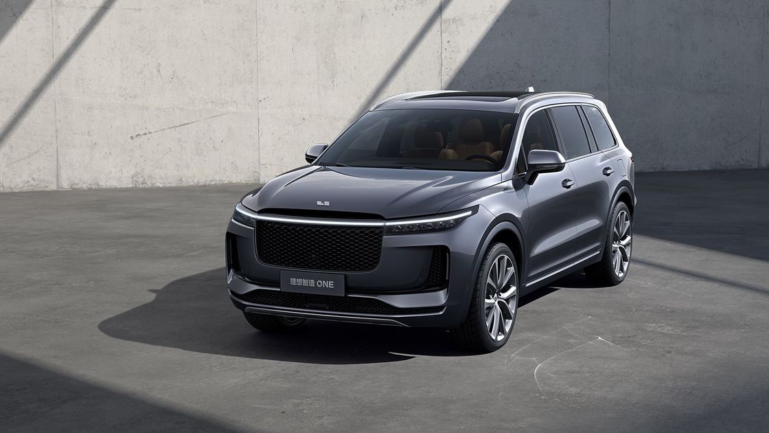 220km/h Plug In Hybrid SUV Phạm vi 700Km Bốn màn hình Xe điện sáu chỗ ngồi