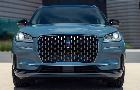 024 Lincoln Corsair Plug-In Hybrid Green Ev SUV 5 hành khách Lincoln Corsair bao bọc bạn trong các tính năng thông minh