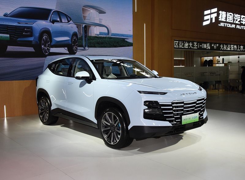 2023 New Energy Vehicles At Chery Jetour Dasheng I-DM 1.5t Dht Compact Suv 170km/h Tốc độ tối đa Với phạm vi 80kmWLTC