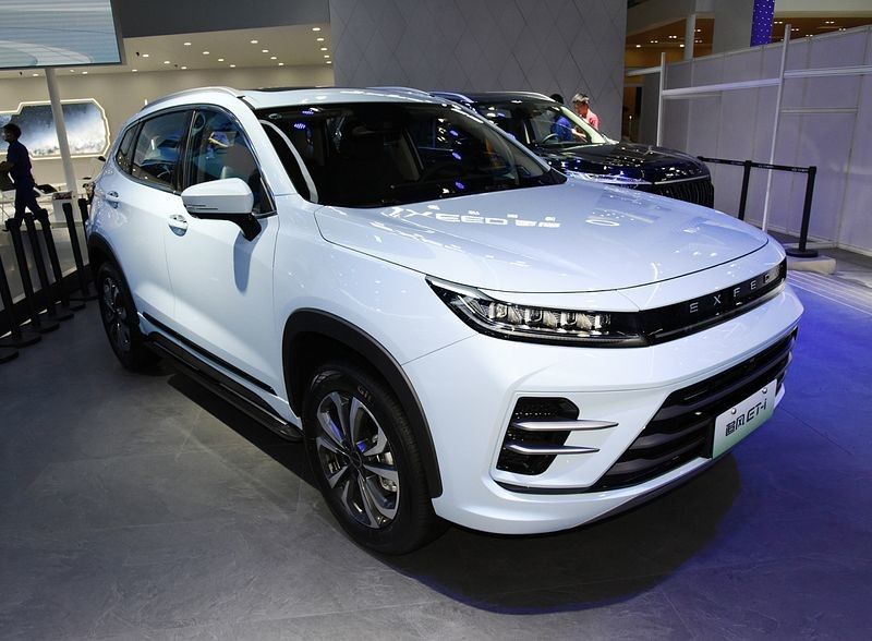 2023 Classic EXCEED Xe hybrid tại Chery EXCEED ET-i 1.5T 156hp L4 + 125động cơ điện 180km / h tốc độ tối đa 0-100km / h trong 7 giây