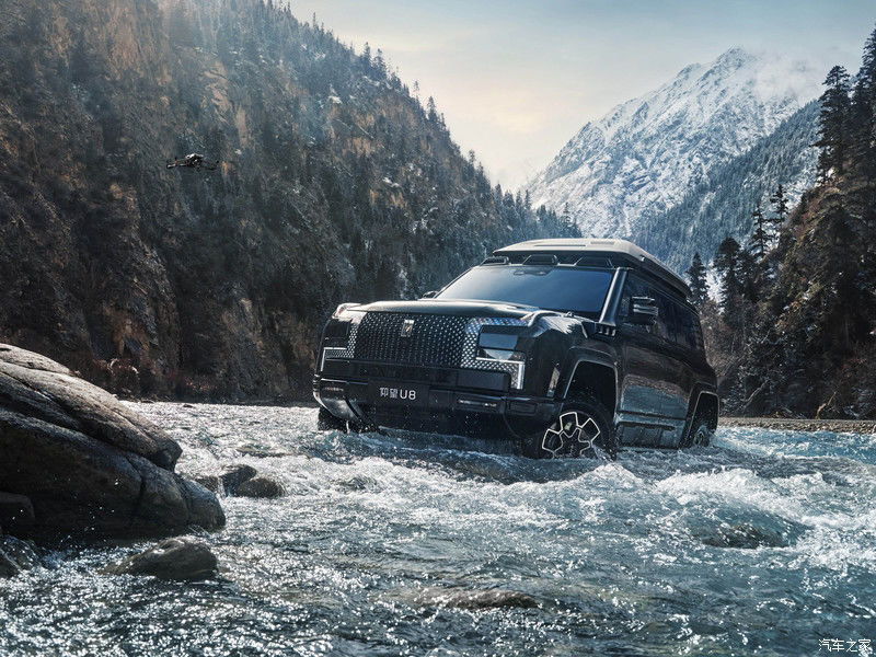 Pre SALE 2024 Beijing Auto Show BYD Yangwang U8 2024 Xe xa xỉ ngoài đường 1197hp 4Motor 4wd xe điện Byd U8 Hybrid