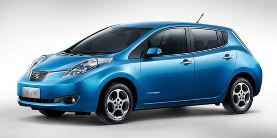 4 Seats Pure Electric Cars Venucia E30 Left Hand Drive Vehicles 105km/h